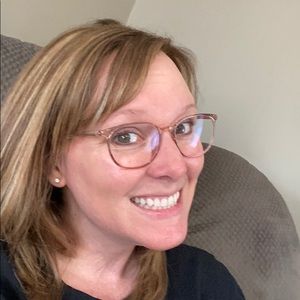 Meet your Posher, Kim